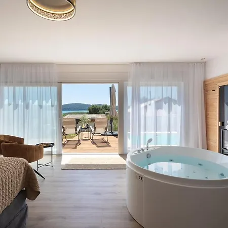 Romantic Luxury Oasis For Couples Near The *