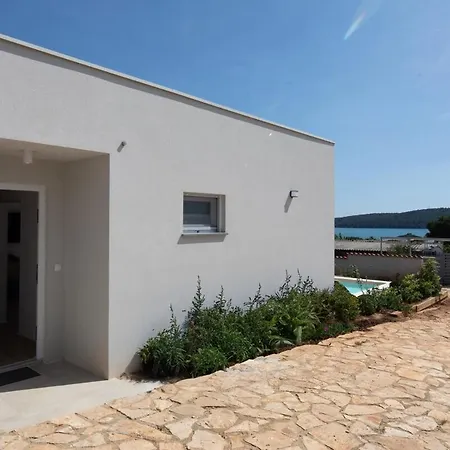 Romantic Luxury Oasis For Couples Near The